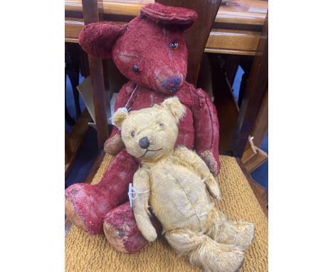 VINTAGE STUFFED TEDDY BEAR, in red, 20cm long, along with a smaller teddy bear (2)