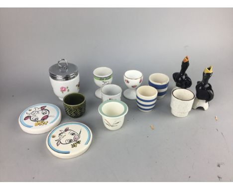 COLLECTION OF EGG CUPS, comprising Wedgwood, Spode, Staffordshire, Crown Devon, Royal Worcester and Royal Doulton, also inclu