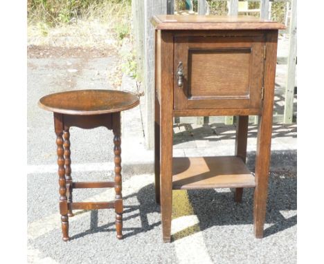 Solid Oak Bedside Cabinet and Small Bobbin Occasional Table. Height of tallest: 77cm
