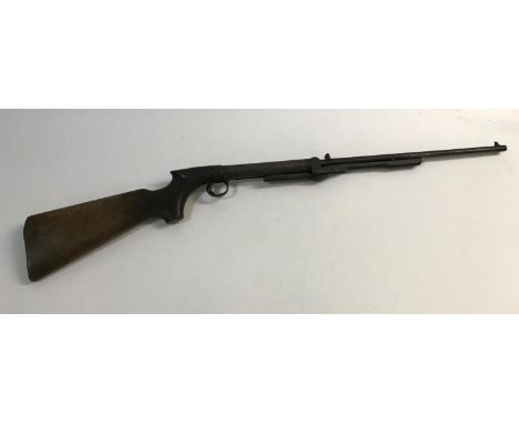 A B.S.A. L PATTERN AIR RIFLE. A Birmingham Small Arms L Pattern Air Rifle with a 43cm barrel with rotating loading point, num