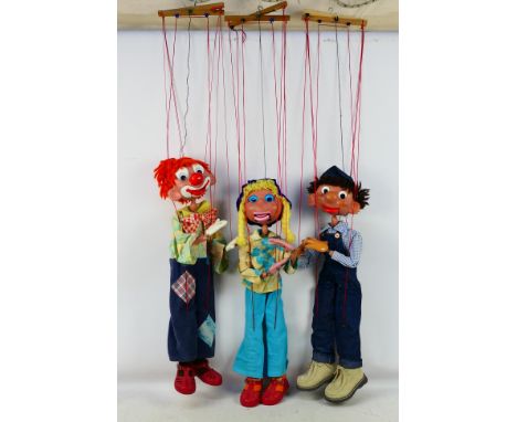 Pelham Puppets - 3 large scale Marionette Puppets with moving mouths and googly eyes (approximately 61cm tall). Items appear 