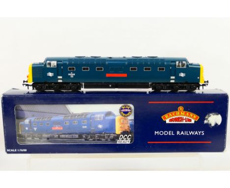 Bachmann - A boxed OO gauge Class 55 Deltic The Fife & Forfar Yeomanry number 55006. The model has a missing air horn, it app