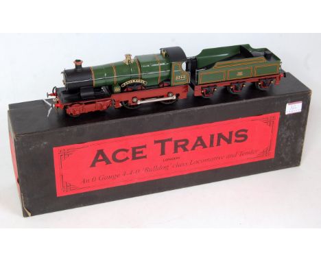 ACE Trains GWR green Bulldog class outside frame 4-4-0 engine and tender No. 3352 'Pendragon', adhesive marks on cab side fra