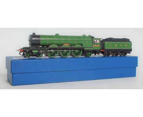 A finescale brass/white metal kit built 4-6-2 engine and tender LNER lined green no. 2400 "City of Newcastle", one tender buf