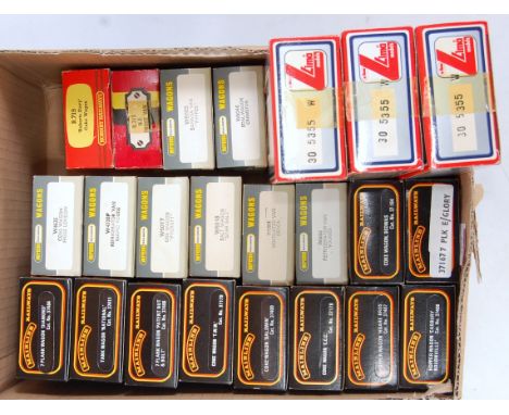 Quantity of mixed makes wagons 10 Mainline (NM-BNM), 8 Wrenn (NM-BNM), 2 Hornby (G-BG), and 3 Lima Tartan Arrow CCT vans (G-B