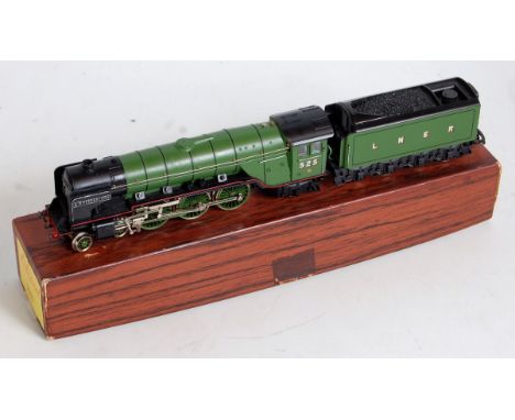 A Liliput ref 1060 LNER green class A2 engine and tender 'AH Peppercorn', with instructions (G-BG)