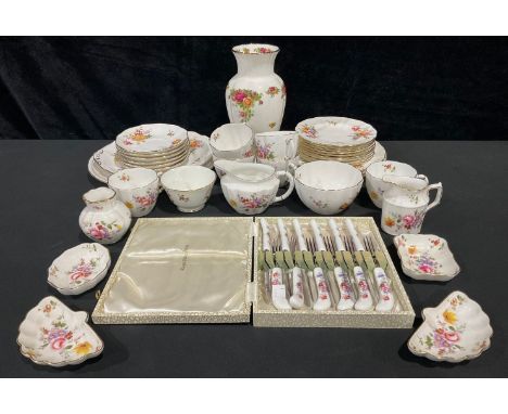 A Royal Crown Derby Posies pattern tea set for six, milk jug and sugar bowl, cream jug and sugar bowl, cake plate, assorted t