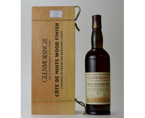 GLENMORANGIE "COTE DE NUITS WOOD FINISH" FINISHED IN GRAND CRU BURGUNDY CASKS SINGLE MALT SCOTCH WHISKY LIMITED EDITION NO. 5