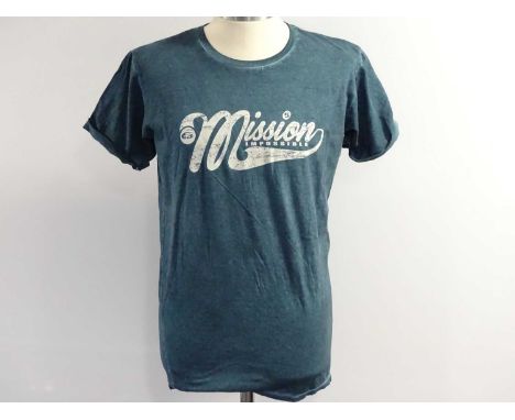 MISSION IMPOSSIBLE: (2 in lot) Production Crew Issued Clothing: A pair of t-shirts - MISSION IMPOSSIBLE 6: FALLOUT location d