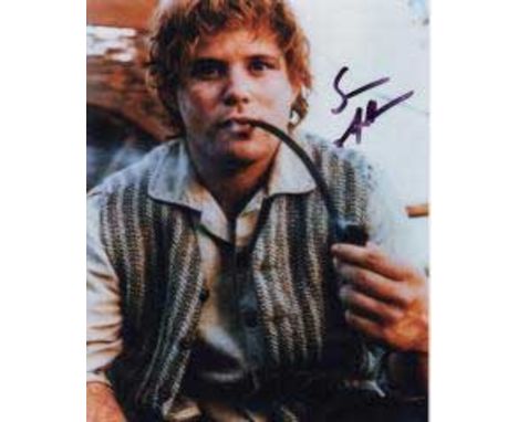 Sean Astin Lord Of The Rings Signed 10 X 8 photograph.  Good condition.   All items come with a Certificate of Authenticity a