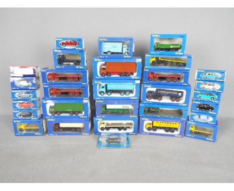 Base Toys, Bachmann  - Approximately 30 diecast model car and commercial vehicles predominately by Base Toys in 1:76 scale. L