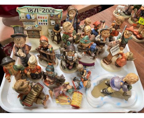 A large set of Goebel Hummel figures approx. 19 pieces (some with minor faults) 