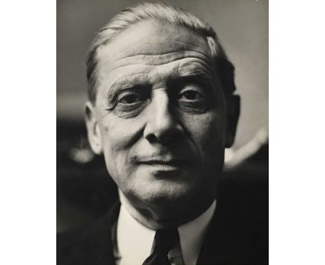 Lord Snowdon (Antony Armstrong-Jones (1930-2017) signed black and white portrait photograph, unframed 37cm x 29cm