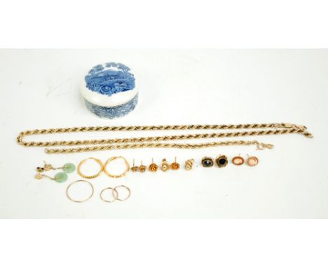 A 9ct yellow gold rope twist link chain necklace, length 49cm and a matching bracelet, length 19cm (both af), approx 17g, and