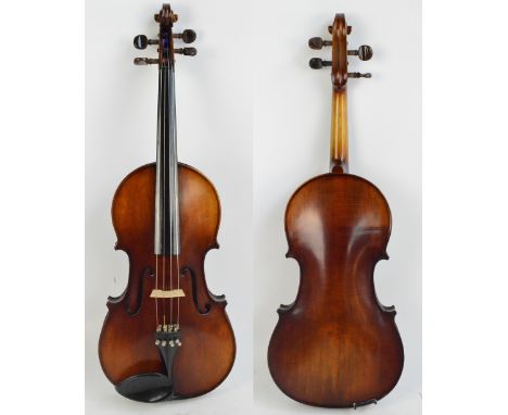 A modern full size viola, unlabelled, the one-piece back 40.5cm.