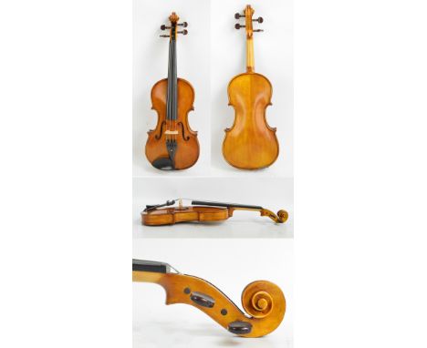 A modern full size viola, unlabelled, the two-piece back 39.5cm.   CONDITION REPORT:  Good condition. Set up and ready to pla