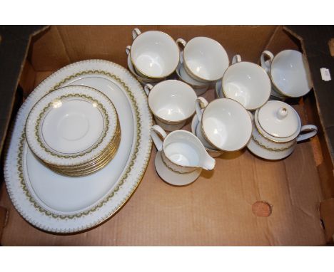 A part Noritake Katrina dinner service