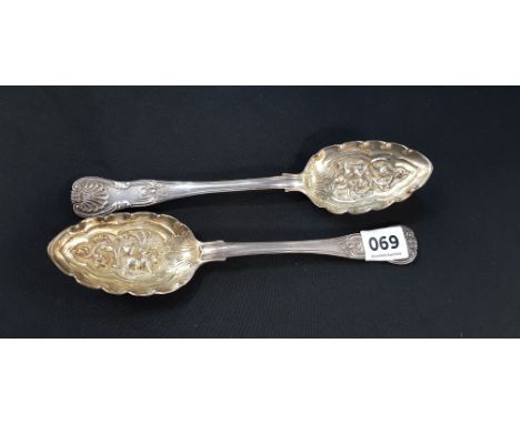 PAIR OF SILVER BERRY SPOONS LONDON 1828