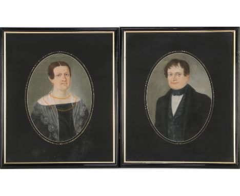 Anonymous, oval portrait of a man and woman, 19th century, pastel 37x27 cm