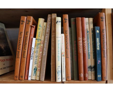 Shelf of various books Rien Poortvliet