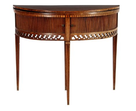 Mahogany veneer crescent table with folding top, among others. toothed frame and 2 roller shutter doors, 72.5 cm high, 93 cm 