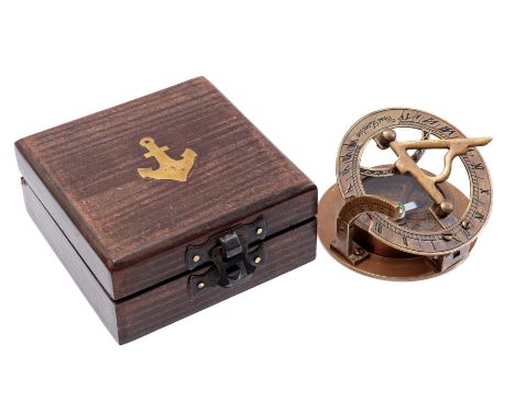 Wooden box with brass compass, 20th century, compass 6,5 cm diameter