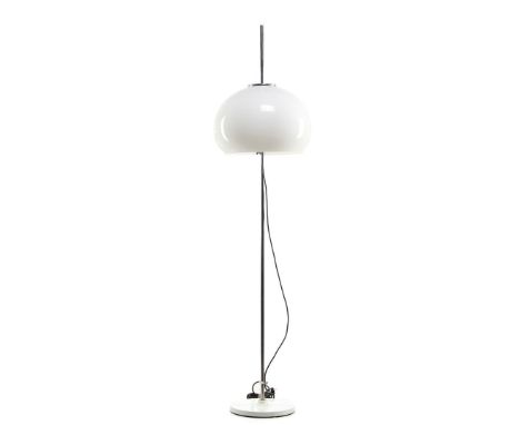 Willem HagoortChromed metal adjustable 2-light floor lamp with white plastic shade, design Willem Hagoort for Hagoort Lamps, 