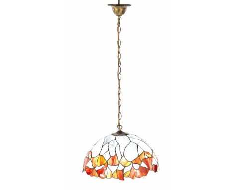 Tiffany style pendant lamp, shade 28 cm high, 46 cm diameter with 81 cm chain