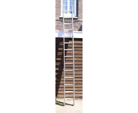 Aluminum 2-piece ladder, 2x 14 rungs (2x373 cm)