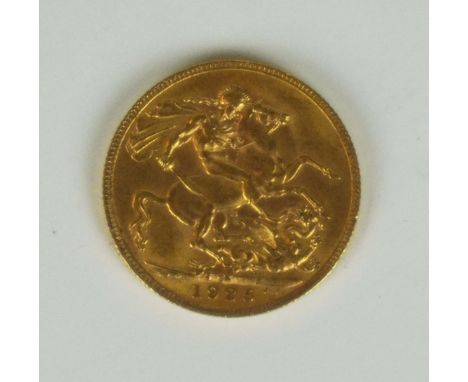 A George V gold sovereign, South Africa Mint, dated 1925