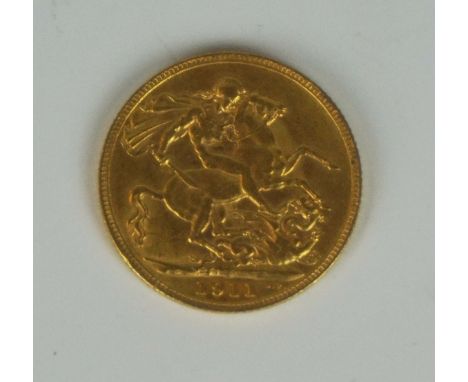 A George V gold sovereign, London Mint, dated 1911