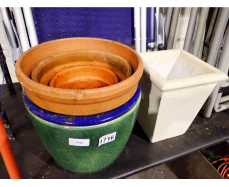 Collection of various ceramic and terracotta planters. Not available for in-house P&amp;P 