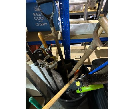 Bin of mixed garden tools, bin NOT included in this lot. Not available for in-house P&amp;P 