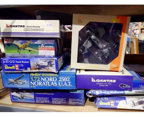 Nine aircraft model kits including Revell. Not available for in-house P&amp;P 