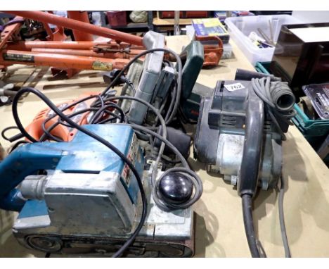 Mixed power tools including a Black and Decker Skorpion saw. All electrical items in this lot have been PAT tested for safety