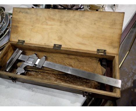 The L. S. Starrett Co Athol, Mass, USA, measuring tool.  Not available for in-house P&amp;P 