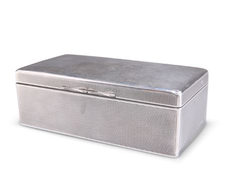 A GEORGE V SILVER CIGAR BOX,&nbsp;by Mappin &amp; Webb Ltd, Birmingham 1924, rectangular, with all-over engine turned engravi