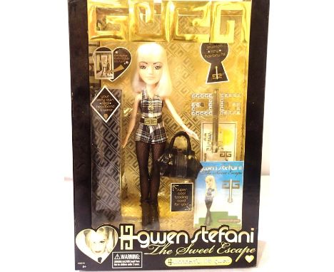 Huckleberry Toys doll figurine of Gwen Stefani, The Sweet Escape, Wonderful Life Gwen, new in box. P&amp;P Group 1 (£14+VAT f