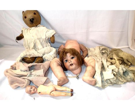 Armand Marseille doll, approximately H: 45 cm, marked 995 to base of head, plus a/m doll marked 390, approximately H: 20 cm, 
