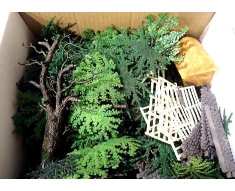 Britains Garden large tree pieces, plus farming hay stack and fencing. P&amp;P Group 1 (£14+VAT for the first lot and £1+VAT 