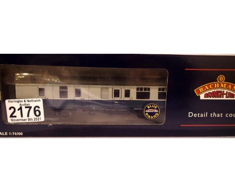 Bachmann 39-075 BR MK1 Blue/Grey Express Passenger brake, in excellent condition, boxed. P&amp;P Group 1 (£14+VAT for the fir