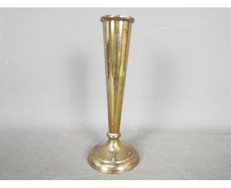 A George V hallmarked silver vase of trumpet form, Sheffield assay 1930, sponsors mark for Walker &amp; Hall, approximately 2