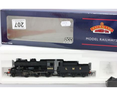 Boxed OO gauge Bachmann 32830 Ivatt Class 2 2-6-0 6402 LMS Black locomotive DCC Ready