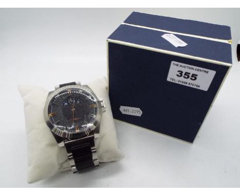 Unused Retail Stock - Gents Diesel watch with stainless steel/leather strap Model No DZ 1721 861507 (with original tags) set 