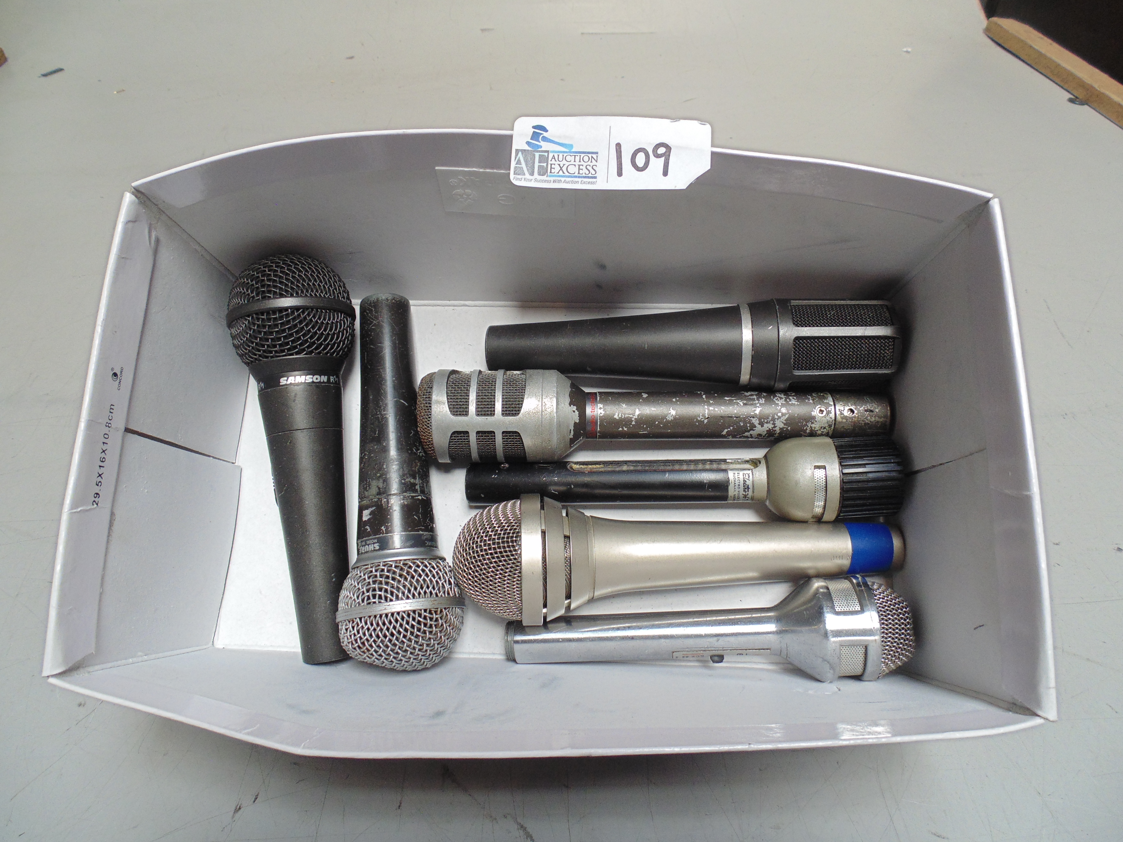 BOX MICROPHONES