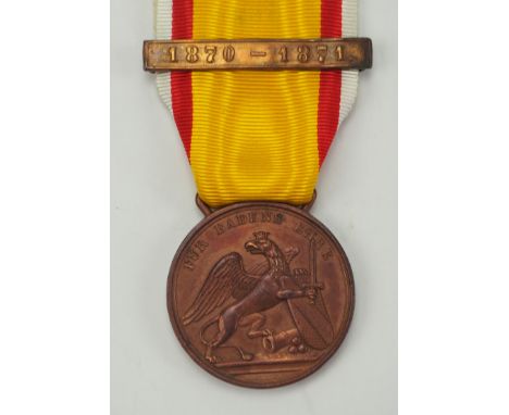 Baden: Felddienstauszeichnung, mit Spange 1870-1871.Bronze, am späteren Bande, mit originaler Spange 1870-1871.Zustand: II