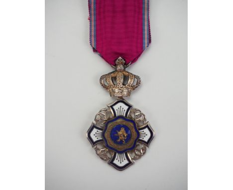 Belgien: Königlicher Löwen-Orden. 1. Modell (1891-1951), Ritterkreuz.Silber, teilweise vergoldet und emailliert, mehrteilig d