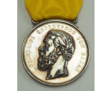 Baden: Silberne Zivilverdienstmedaille, Friedrich.Silber, am späteren Bande.Zustand: I-II
