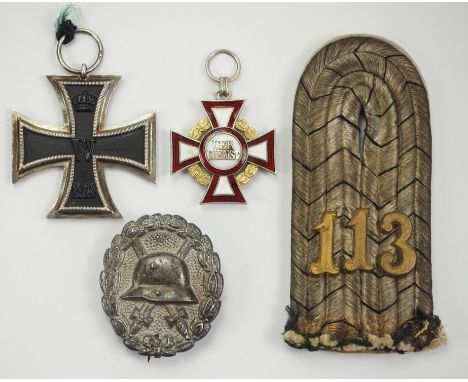 Baden: Nachlass eines Leutnant im badischen Infanterie-Regiment Nr. 113.1.) Preussen: Eisernes Kreuz, 1914, 2. Klasse, 2.) Ve