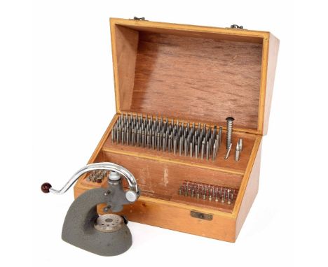 Good quality Boley type staking kit, complete with nearly all fittings, within a light wooden box